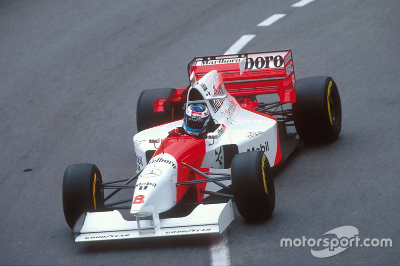 1995 : McLaren MP4/10B, à moteur Mercedes