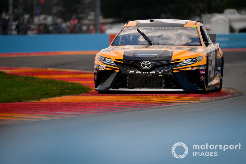  Erik Jones, Joe Gibbs Racing, Toyota Camry DeWalt