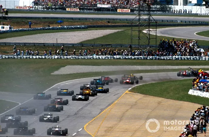 Ayrton Senna, McLaren MP4/5, Riccardo Patrese, Williams FW12C