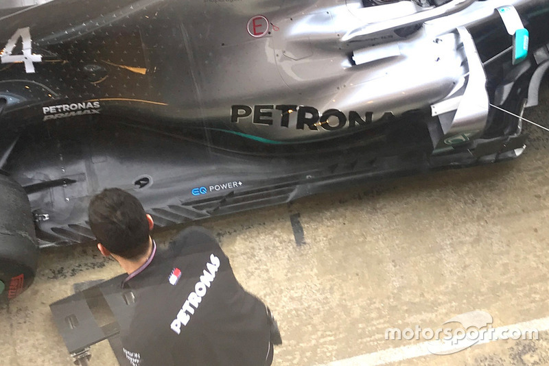 Dettaglio del fondo della monoposto di Lewis Hamilton, Mercedes-AMG F1 W10