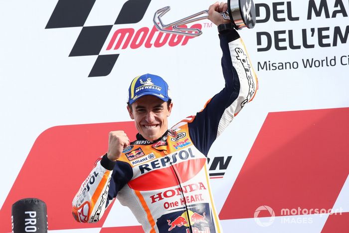 Podio: ganador Marc Márquez, Equipo Repsol Honda