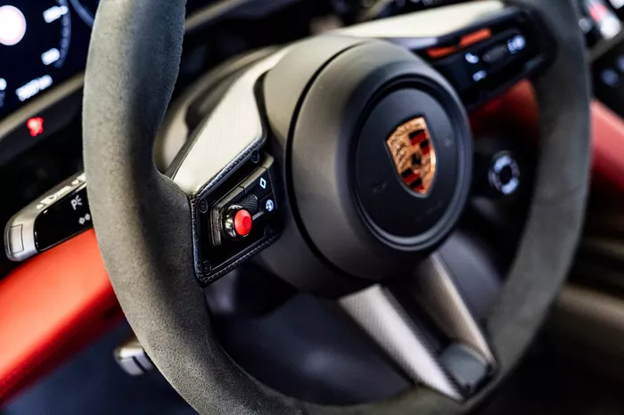 Porsche Taycan, Safety Car