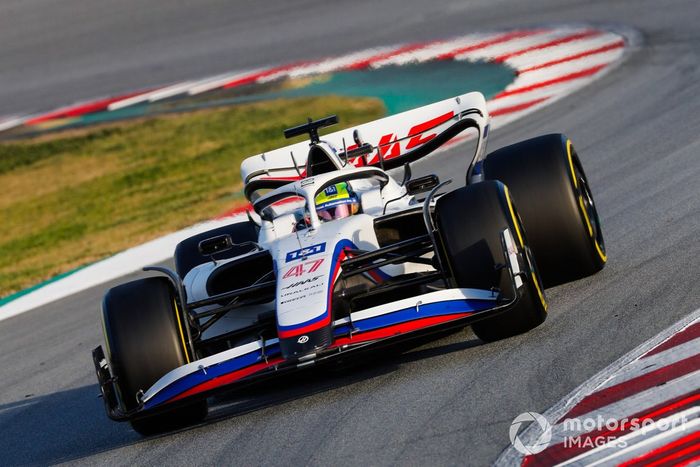 Mick Schumacher, Haas VF-22