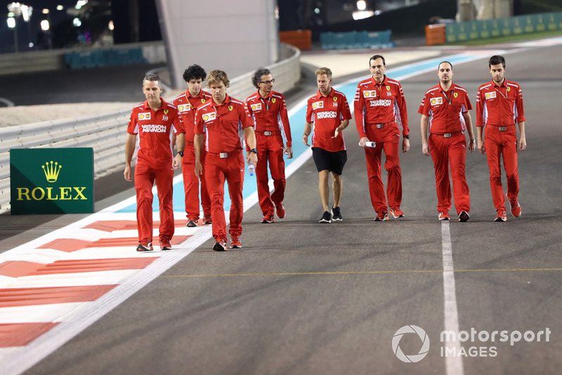 Себастьян Феттель, Лоран Мекіс, Ріккардо Адамі, Ferrari