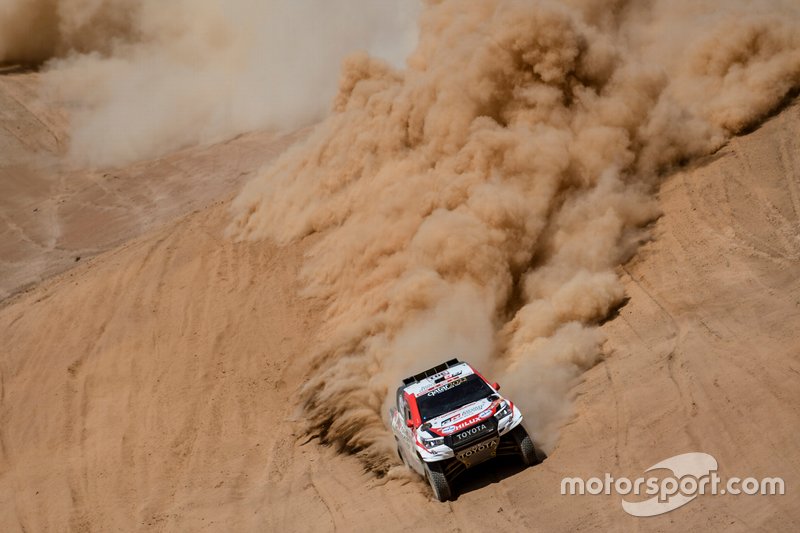 #301 Toyota Gazoo Racing Toyota Hilux: Nasser Al-Attiyah, Matthieu Baumel