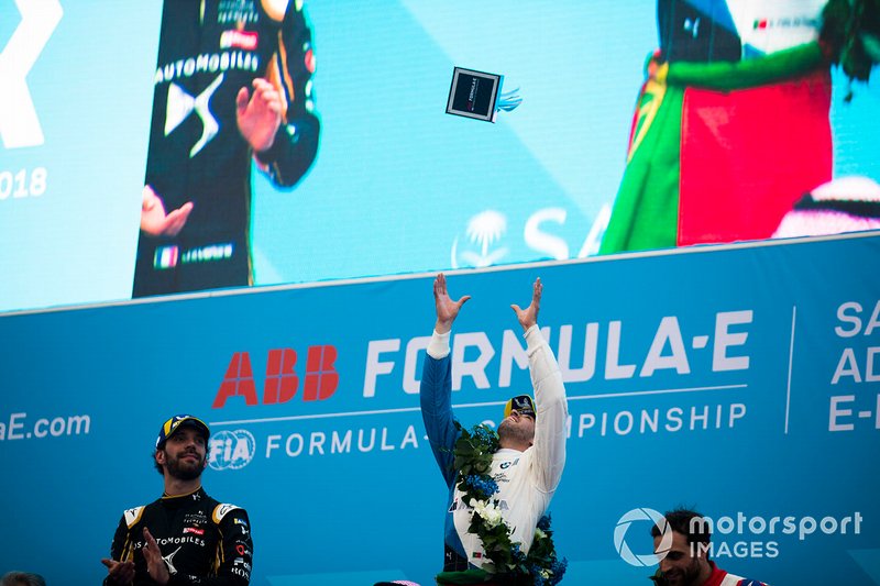 Antonio Felix da Costa, BMW I Andretti Motorsports celebrates victory on the podium with second position Jean-Eric Vergne, DS TECHEETAH, third position Jérôme d'Ambrosio, Mahindra Racing