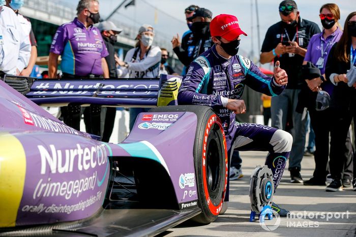 Ganador de la pole Romain Grosjean, Dale Coyne Racing with RWR Honda