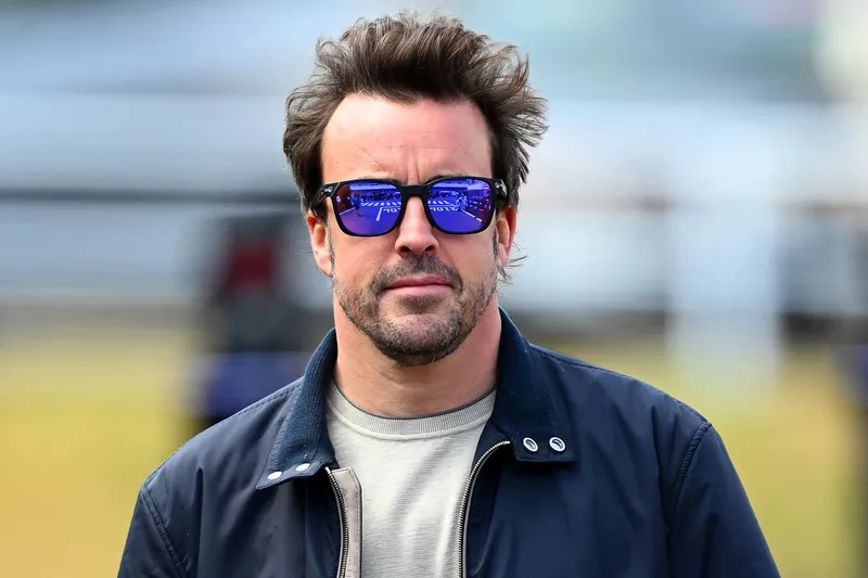 Fernando Alonso, Aston Martin Racing