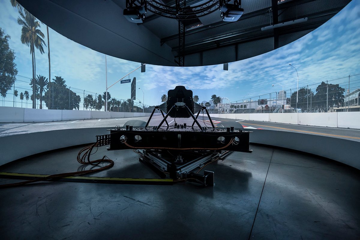 Dynisma DMG-1 motion simulator