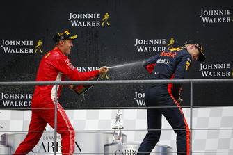 Podyum: Lewis Hamilton, Mercedes AMG F1, David Sanchez, Ferrari, Max Verstappen, Red Bull Racing ve Sebastian Vettel, Ferrari