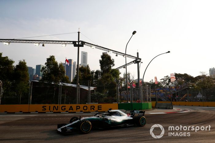 Lewis Hamilton, Mercedes AMG F1 W09