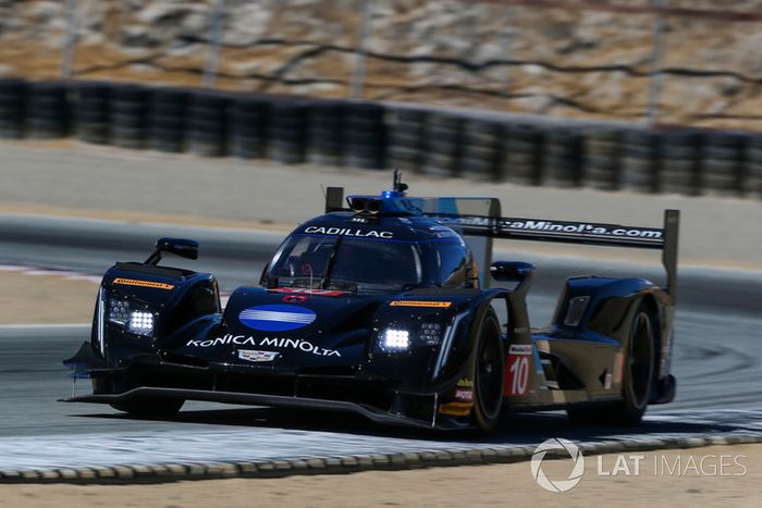 #10 Wayne Taylor Racing Cadillac DPi, P: Renger van der Zande, Jordan Taylor