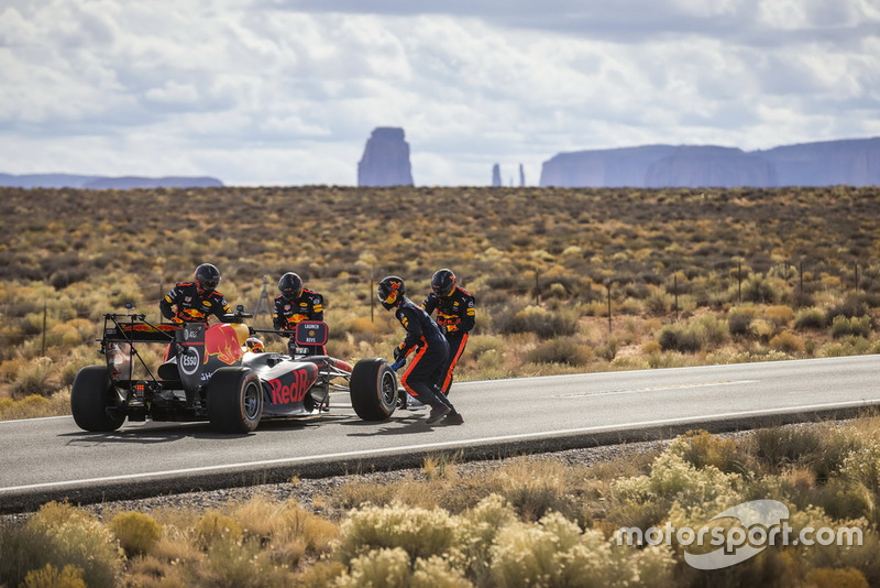 Daniel Ricciardo, Red Bull Racing en Valle de la muerte