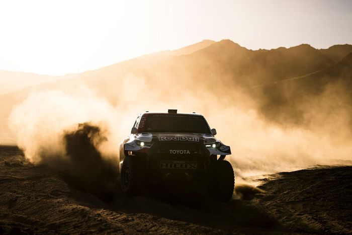 #200 Toyota Gazoo Racing Toyota: Nasser Al-Attiyah, Mathieu Baumel