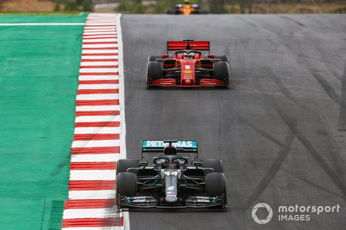 Lewis Hamilton, Mercedes F1 W11, Sebastian Vettel, Ferrari SF1000
