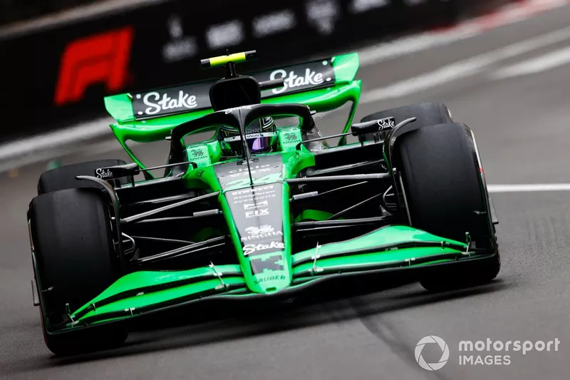 Zhou Guanyu, Stake F1 Team Kick Sauber C44