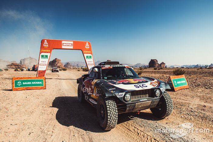 #300 X-Raid Mini JCW Team: Carlos Sainz, Lucas Cruz