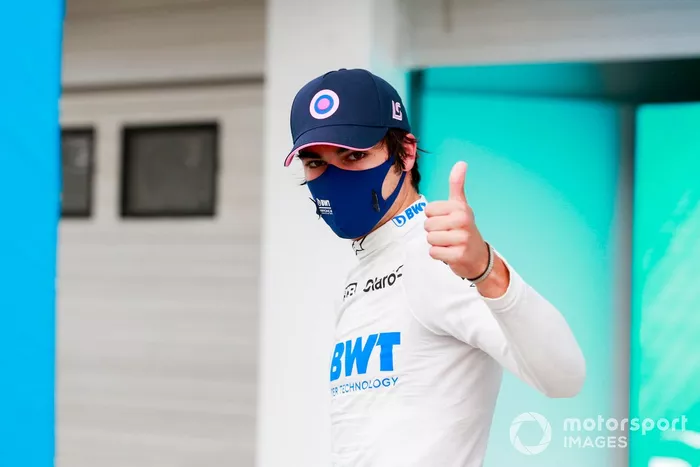 Tercer puesto Lance Stroll, Racing Point celebra en Parc Ferme