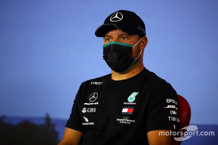 Valtteri Bottas, Mercedes-AMG Petronas F1 en la conferencia de prensa
