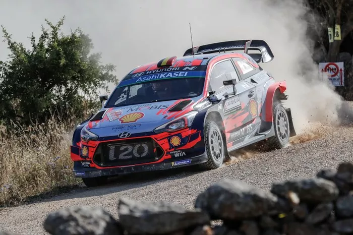 Thierry Neuville, Nicolas Gilsoul, Hyundai Motorsport Hyundai i20 Coupe WRC