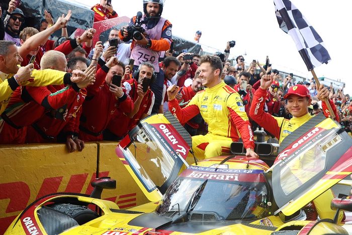 #83 AF Corse Ferrari 499P: Robert Kubica, Robert Shwartzman, Yifei Ye