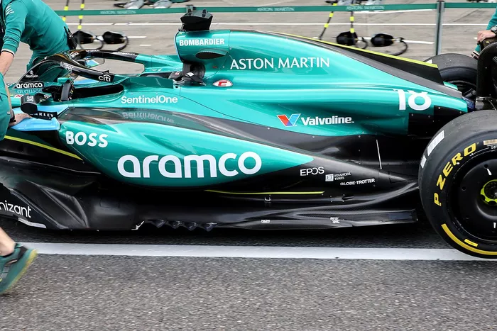 Aston Martin AMR24 détail latéral