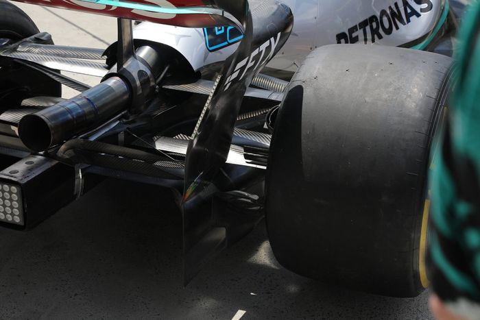 Detalle del difusor del Mercedes W13