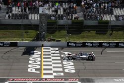 Will Power, Team Penske Chevrolet takes the checkered flag