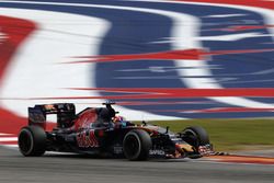 Daniil Kvyat, Scuderia Toro Rosso STR11