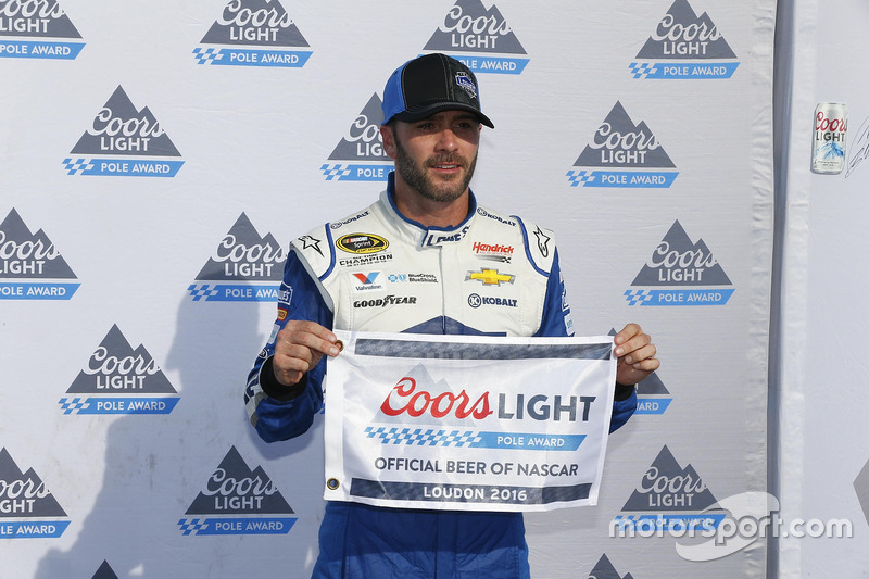 Polesitter Jimmie Johnson, Hendrick Motorsports Chevrolet