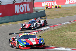 #51 AF Corse Ferrari 488 GTE: Джанмарія Бруні, Джеймс Каладо