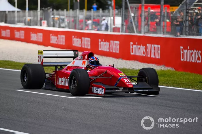 Mike Dewhirst, 1992 Scuderia Italia Dallara Ferrari F192