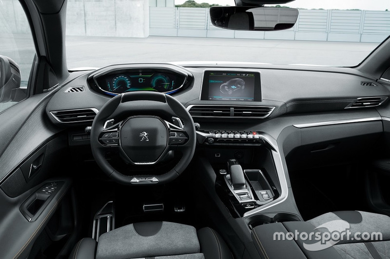 Peugeot 3008 з двигуном Plug-in Hybrid