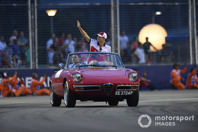 Charles Leclerc, Sauber on drivers parade