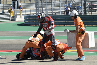 Jorge Lorenzo, Ducati Team crash at the start