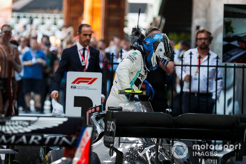 Podyum: Yarış galibi Valtteri Bottas, Mercedes AMG F1