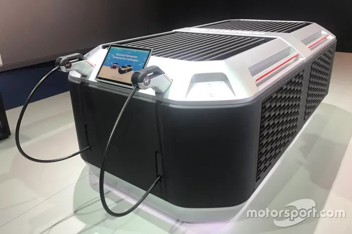 Generatore ad idrogeno della Hyundai al Salone di Francoforte