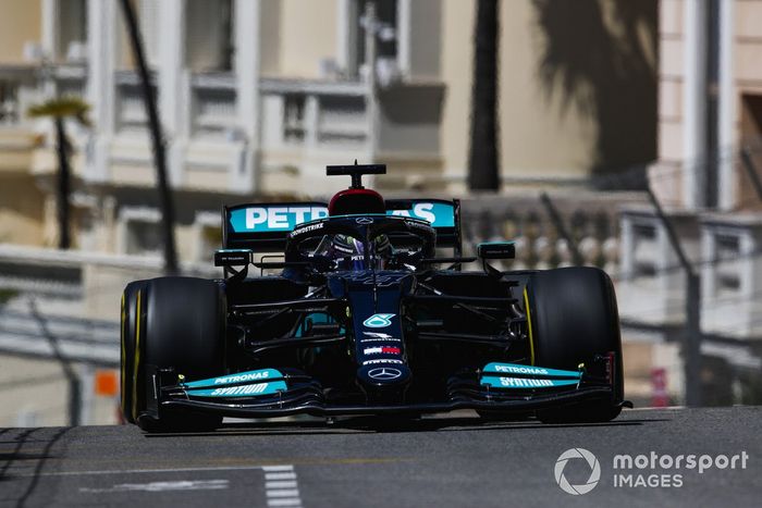 Lewis Hamilton, Mercedes W12