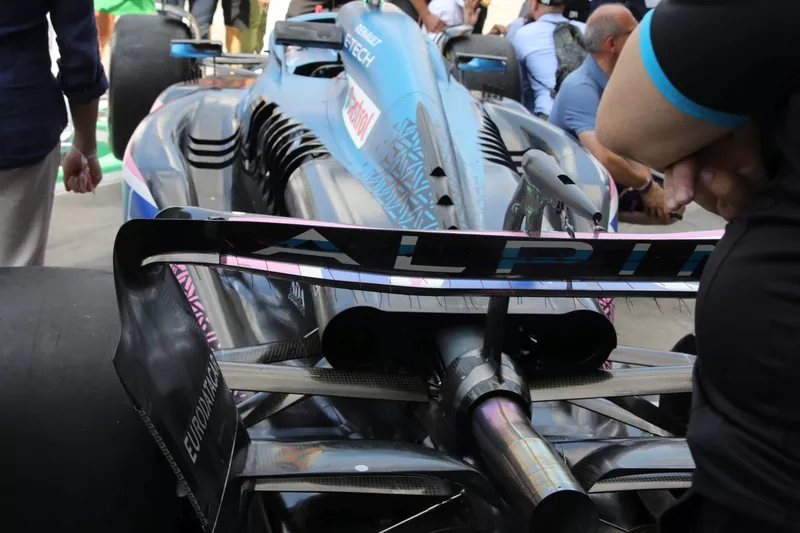 Alpine A523 detalles técnicos