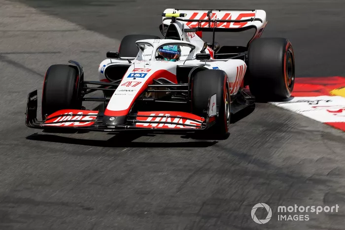 Mick Schumacher, Haas VF-22