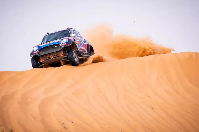 #303 JCW X-Raid Team: Jakub Przygonski, Timo Gottschalk
