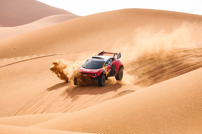 #201 Bahrain Raid Xtreme Prodrive: Sebastien Loeb, Fabian Lurquin