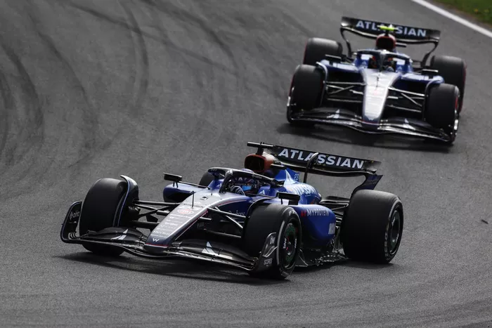 Carlos Sainz, Williams, Alexander Albon, Williams