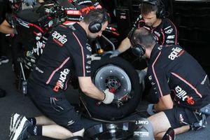 Aprilia Racing Team bike detail
