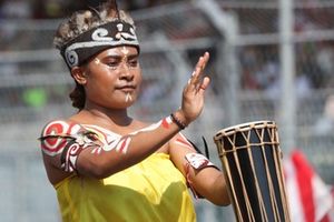 Espectáculo de danza en la parrilla