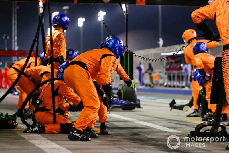 Carlos Sainz Jr., McLaren MCL35