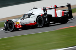 #2 Porsche Team, Porsche 919 Hybrid: Timo Bernhard, Earl Bamber, Brendon Hartley