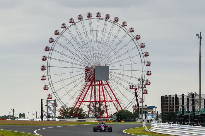 Carlos Sainz Jr., Scuderia Toro Rosso STR12