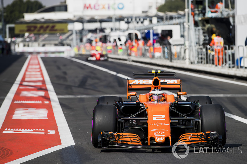 19º Stoffel Vandoorne, McLaren MCL32 (sancionado con 35 posiciones)