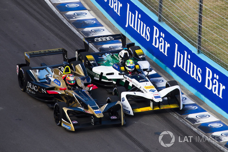 Lucas di Grassi, Audi Sport ABT Schaeffler attempts to overtake Jean-Eric Vergne, Techeetah